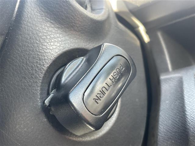 ステップワゴン Ｇ　本土仕入　純正ナビ　ＴＶ　バックカメラ　ＣＤ／ＤＶＤ再生　ＥＴＣ　片側パワースライドドア　フリップダウンモニター　アイドリングストップ　オートライト　スマートキー　ドライブレコーダー（12枚目）