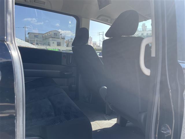 ステップワゴン Ｇ　本土仕入　純正ナビ　ＴＶ　バックカメラ　ＣＤ／ＤＶＤ再生　ＥＴＣ　片側パワースライドドア　フリップダウンモニター　アイドリングストップ　オートライト　スマートキー　ドライブレコーダー（20枚目）