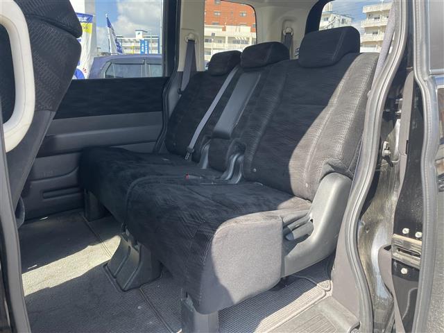 ステップワゴン Ｇ　本土仕入　純正ナビ　ＴＶ　バックカメラ　ＣＤ／ＤＶＤ再生　ＥＴＣ　片側パワースライドドア　フリップダウンモニター　アイドリングストップ　オートライト　スマートキー　ドライブレコーダー（23枚目）