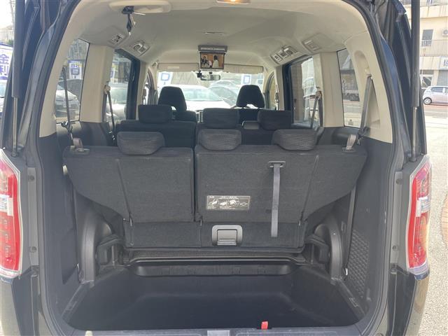 ステップワゴン Ｇ　本土仕入　純正ナビ　ＴＶ　バックカメラ　ＣＤ／ＤＶＤ再生　ＥＴＣ　片側パワースライドドア　フリップダウンモニター　アイドリングストップ　オートライト　スマートキー　ドライブレコーダー（24枚目）