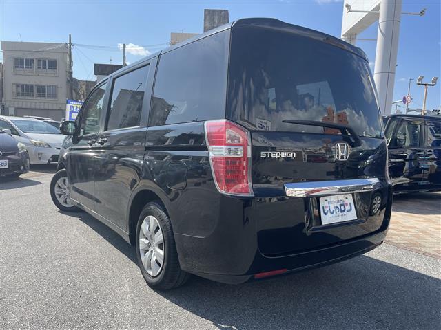 ステップワゴン Ｇ　本土仕入　純正ナビ　ＴＶ　バックカメラ　ＣＤ／ＤＶＤ再生　ＥＴＣ　片側パワースライドドア　フリップダウンモニター　アイドリングストップ　オートライト　スマートキー　ドライブレコーダー（39枚目）