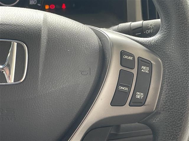 ステップワゴン Ｇ　インターナビ　コンフォートセレクション　本土仕入　純正ナビ　ＴＶ　バックカメラ　ＥＴＣ　両側パワースライドドア　フリップダウンモニター　クルーズコントロール　オートライト　スマートキー　スペアキー　アイドリングストップ　純正フロアマット（10枚目）