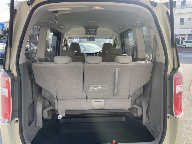 ステップワゴン Ｇ　インターナビ　コンフォートセレクション　本土仕入　純正ナビ　ＴＶ　バックカメラ　ＥＴＣ　両側パワースライドドア　フリップダウンモニター　クルーズコントロール　オートライト　スマートキー　スペアキー　アイドリングストップ　純正フロアマット（24枚目）