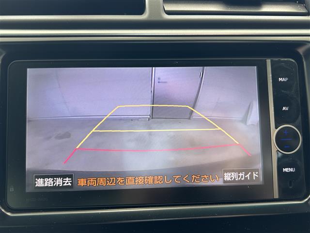 【　バックカメラ　】便利なバックカメラ装備で安全確認を頂けます。駐車が苦手な方にもオススメな便利機能です♪