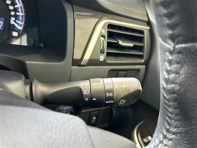 店舗にて現車の確認もいただけますので、お電話で在庫のご確認の上是非ご来店くださいませ。