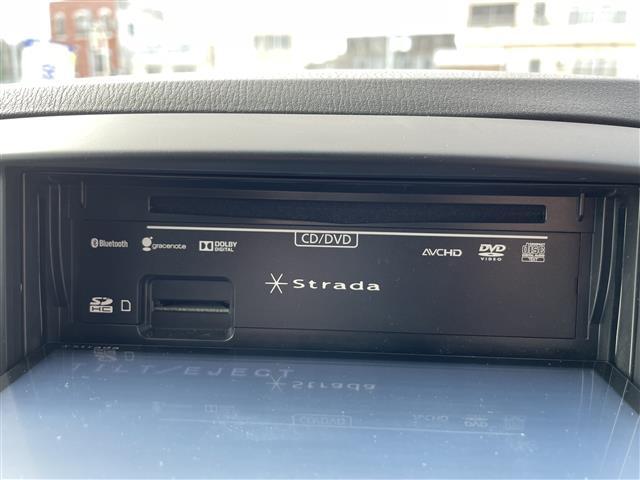 店舗にて現車の確認もいただけますので、お電話で在庫のご確認の上是非ご来店くださいませ。