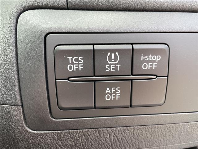 店舗にて現車の確認もいただけますので、お電話で在庫のご確認の上是非ご来店くださいませ。