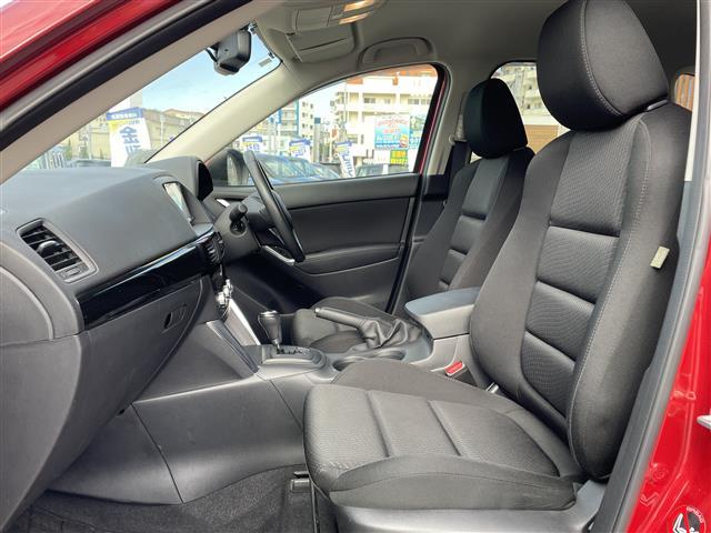 店舗にて現車の確認もいただけますので、お電話で在庫のご確認の上是非ご来店くださいませ。