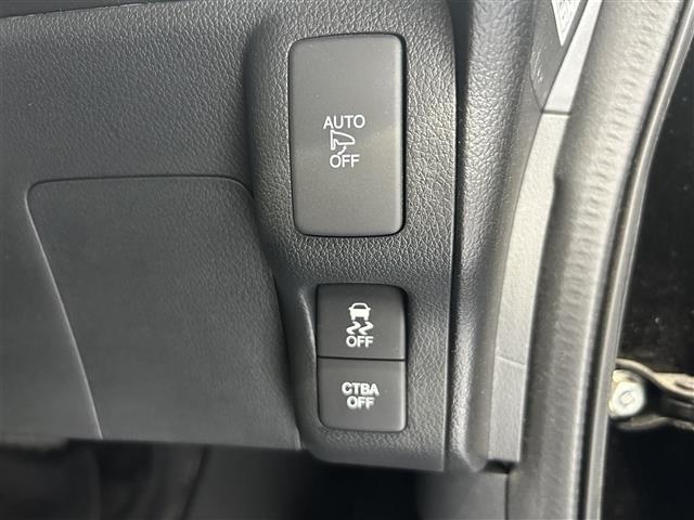 店舗にて現車の確認もいただけますので、お電話で在庫のご確認の上是非ご来店くださいませ。