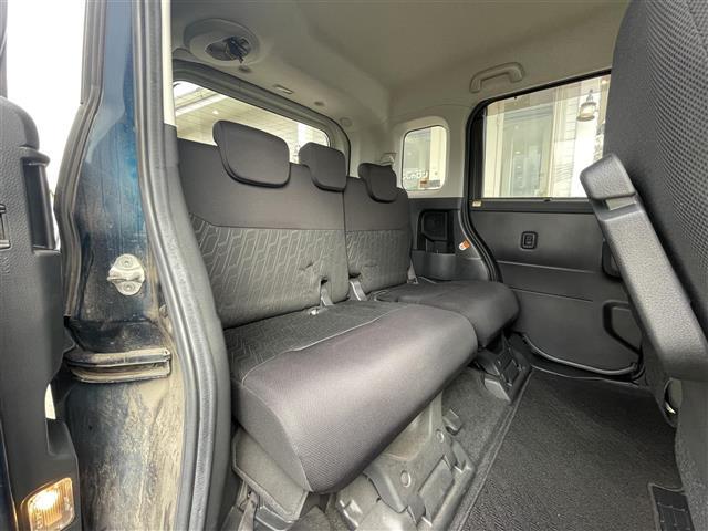 タンク カスタムＧ　Ｓ　衝突軽減ブレーキ　社外ナビ　バックカメラ　両側パワスラ　ＥＴＣ　Ｂｌｕｅｔｏｏｔｈ　フルセグＴＶ　クルーズコントロール　ＬＥＤヘッドライト　前席シートヒーター（33枚目）