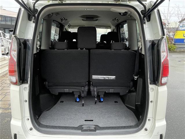 セレナ ハイウェイスター　セーフティパックＢ　純正ナビ　フリップダウンモニター　アラウンドビューモニター　フルセグＴＶ　Ｂｌｕｅｔｏｏｔｈ　ＥＴＣ　両側パワスラ　ハンズフリーオートスライドドア　前後コーナーセンサー（33枚目）