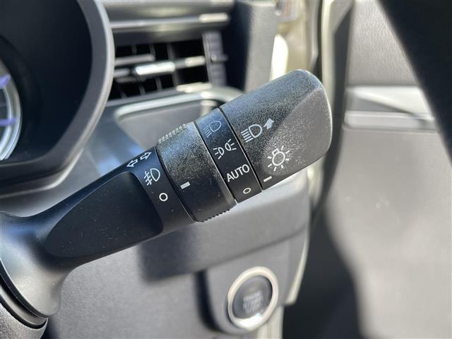 ムーヴ カスタム X SA 純正ナビ/BT/SD/DVD/フルセグTV/バックカメラ/エンジンスタートボタン/LEDライト/パワーステアリング/パワーウィンドウ/純正フロアマット(18枚目)