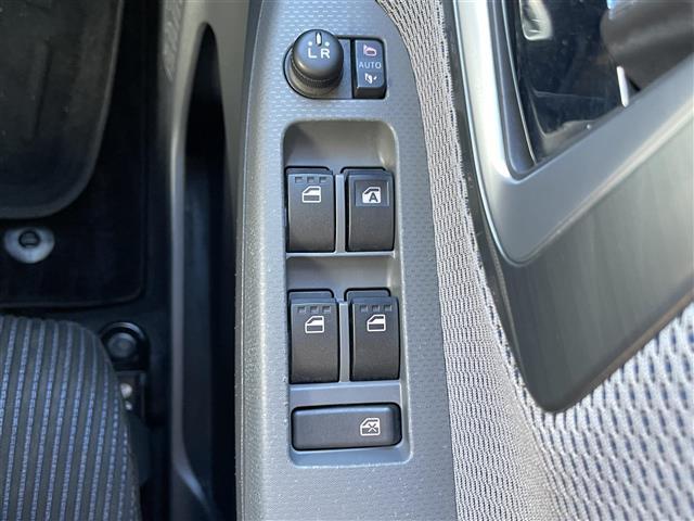 ムーヴ カスタム X SA 純正ナビ/BT/SD/DVD/フルセグTV/バックカメラ/エンジンスタートボタン/LEDライト/パワーステアリング/パワーウィンドウ/純正フロアマット(22枚目)