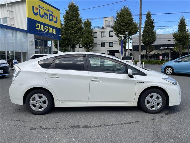 プリウス S 社外ナビ(HDD・DVD)・TV・バックカメラ・ワンオーナ-・スマートキー・ウィンカーミラー・オートライト・純正フロアマット・純正アルミホイール(9枚目)