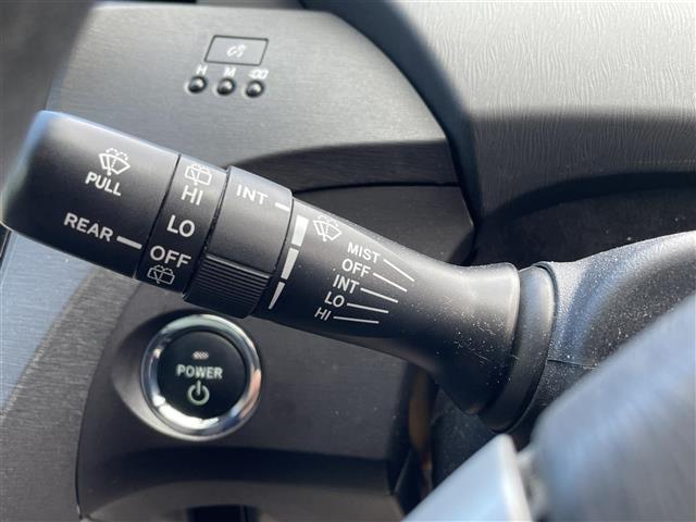 プリウス S 社外ナビ(HDD・DVD)・TV・バックカメラ・ワンオーナ-・スマートキー・ウィンカーミラー・オートライト・純正フロアマット・純正アルミホイール(25枚目)