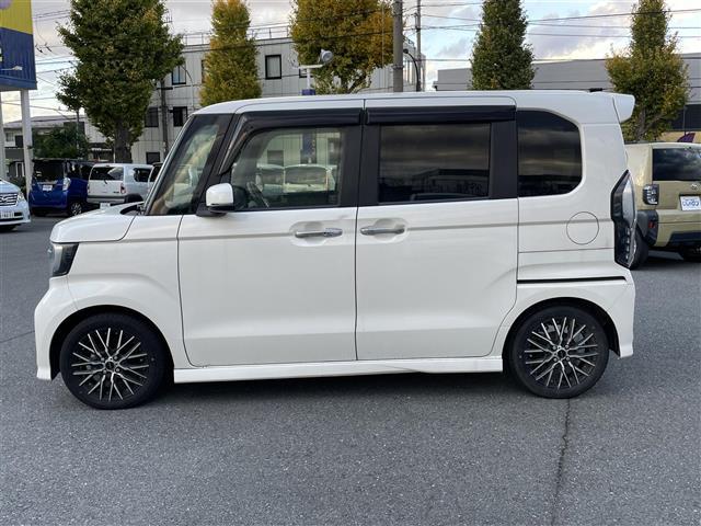 Ｎ－ＢＯＸカスタム Ｇ・Ｌホンダセンシング　プッシュボタン・バックカメラ・両側パワースライドドア・スマートキー・ＬＥＤライト・オートライト（8枚目）