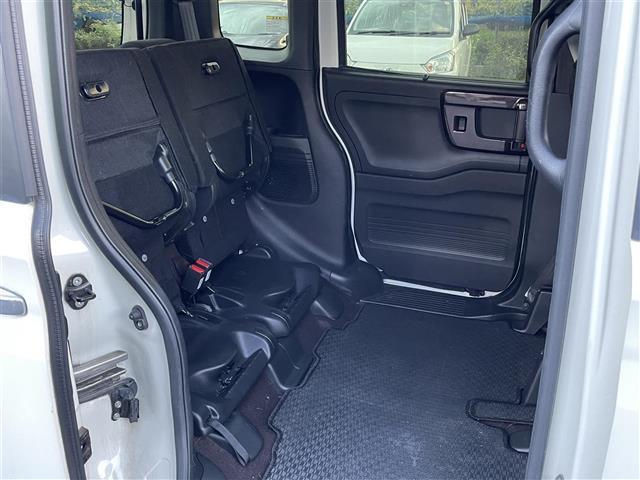 Ｎ－ＢＯＸカスタム Ｇ・Ｌホンダセンシング　プッシュボタン・バックカメラ・両側パワースライドドア・スマートキー・ＬＥＤライト・オートライト（18枚目）