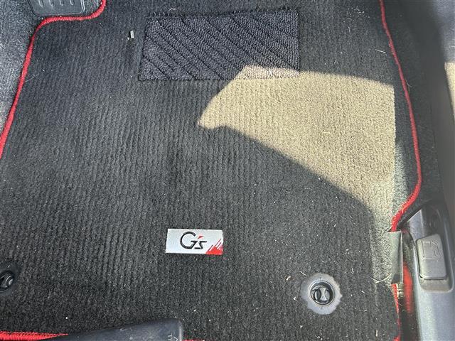 プリウス Sツーリングセレクション 純正ナビ(SD・DVD・TV)・バックカメラ・ワンオーナー・Bluetooth・プッシュボタン・スマートキー・電格ミラー・ドアバイザー(35枚目)