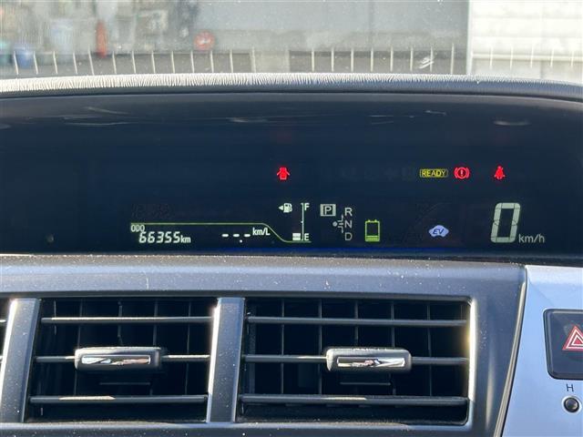 プリウスアルファ S 純正ナビ(SD・DVD・TV)・バックカメラ・ETC・エンジンスタートボタン・スマートキー・純正フロアマット・純正ドアバイザー(4枚目)