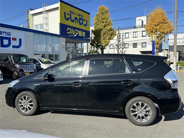 プリウスアルファ S 純正ナビ(SD・DVD・TV)・バックカメラ・ETC・エンジンスタートボタン・スマートキー・純正フロアマット・純正ドアバイザー(9枚目)