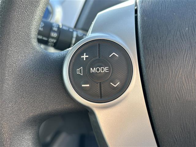 プリウスアルファ S 純正ナビ(SD・DVD・TV)・バックカメラ・ETC・エンジンスタートボタン・スマートキー・純正フロアマット・純正ドアバイザー(22枚目)