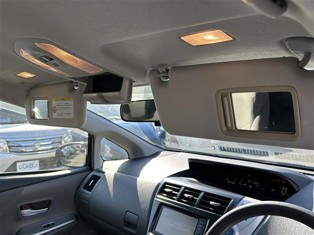 プリウスアルファ S 純正ナビ(SD・DVD・TV)・バックカメラ・ETC・エンジンスタートボタン・スマートキー・純正フロアマット・純正ドアバイザー(36枚目)