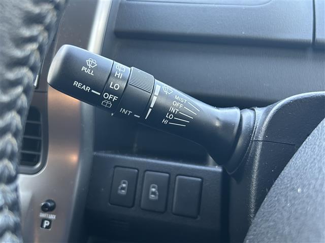 ヴォクシー ＺＳ　煌ＩＩ　ナビ・バックカメラ・プッシュボタン・スマートキー・両側パワースライドドア（25枚目）