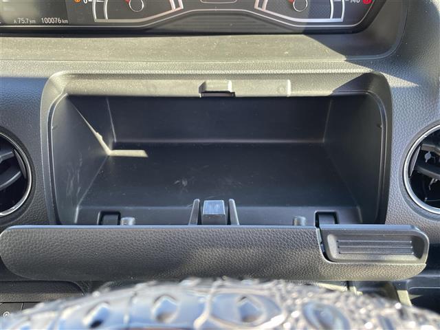 N-BOX G・Lホンダセンシング 純正ナビ(メモリ・DVD・TV)・バックカメラ・片側パワースライドドア・ETC・ドライブレコーダー(前のみ)・スマートキー・エンジンスタートボタン(36枚目)