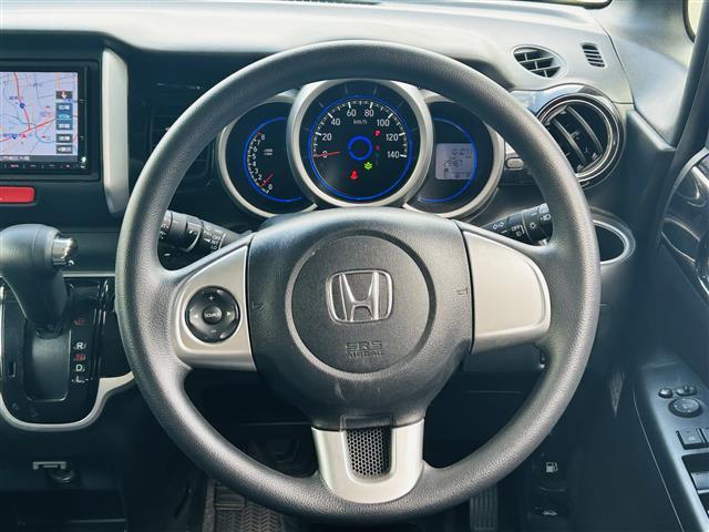 N-BOXカスタム G・Lパッケージ 社外ナビゲーション・バックカメラ・片側電動スライドドア・ETC(7枚目)