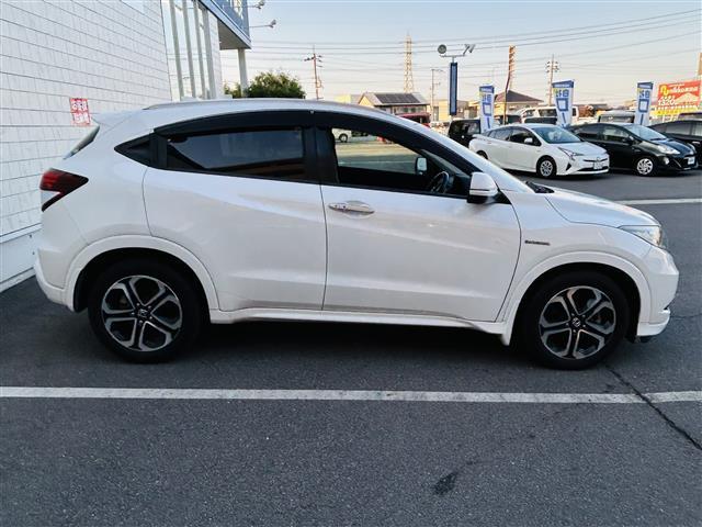 ヴェゼル ハイブリッドＺ　純正ナビフルセグバックカメラＥＴＣ（38枚目）