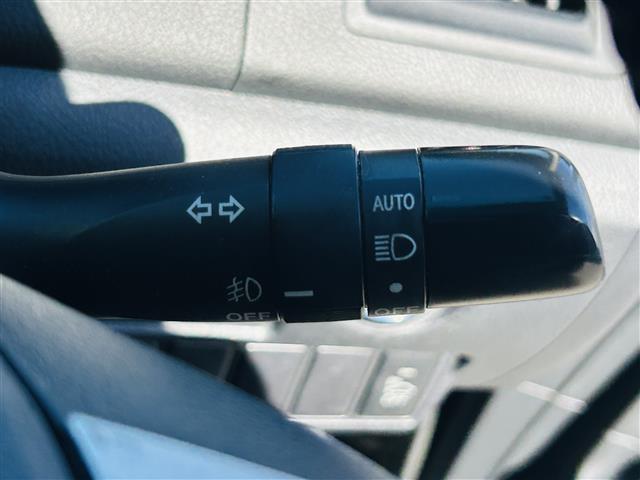 ＳＡＩ Ｓ　Ｃパッケージ　フルセグパワーシート社外ナビバックカメラ（11枚目）