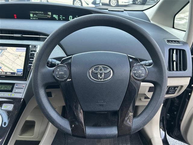 プリウス Sツーリングセレクション・マイコーデ 社外ナビゲーション・バックカメラ・ETC・レザーシート(10枚目)