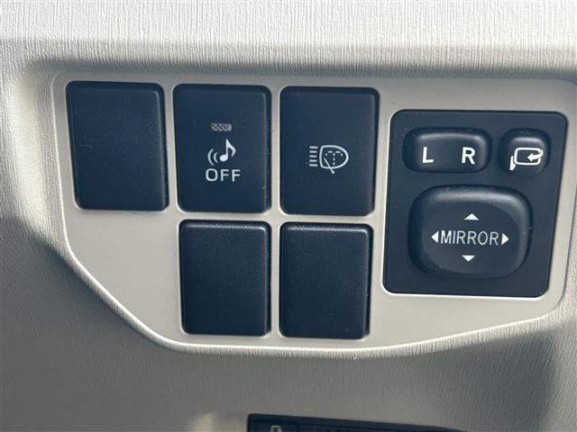 プリウス Sツーリングセレクション・マイコーデ 社外ナビゲーション・バックカメラ・ETC・レザーシート(16枚目)