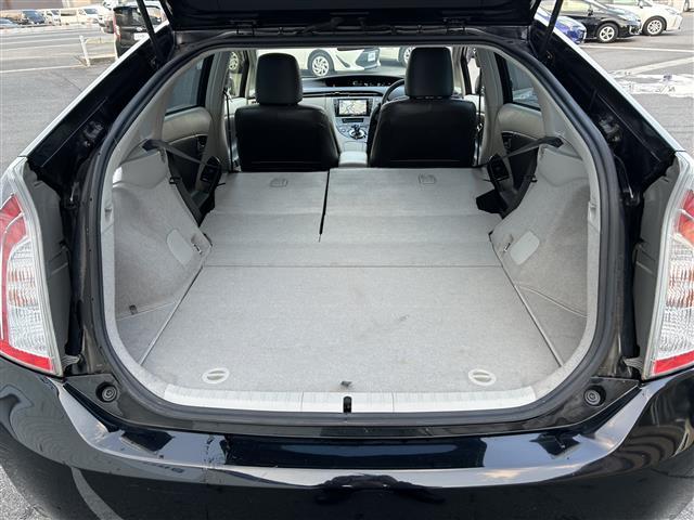 プリウス Sツーリングセレクション・マイコーデ 社外ナビゲーション・バックカメラ・ETC・レザーシート(24枚目)