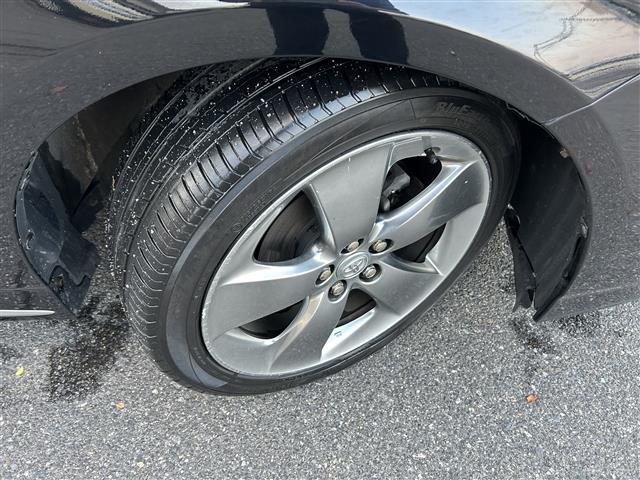 プリウス Sツーリングセレクション・マイコーデ 社外ナビゲーション・バックカメラ・ETC・レザーシート(36枚目)