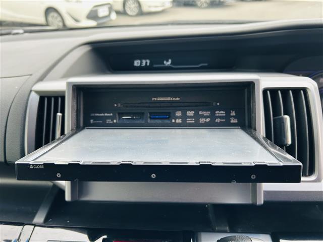 ステップワゴンスパーダ Ｚ　クールスピリット　両側パワースライド純正ナビプッシュスタート（5枚目）