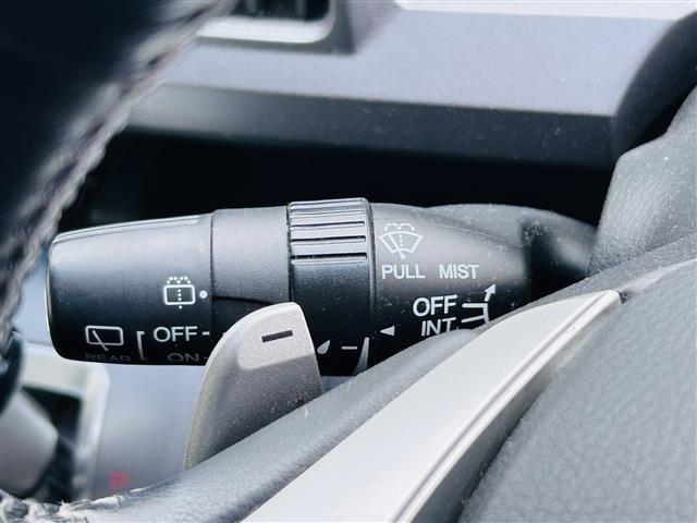 ステップワゴンスパーダ Ｚ　クールスピリット　両側パワースライド純正ナビプッシュスタート（9枚目）