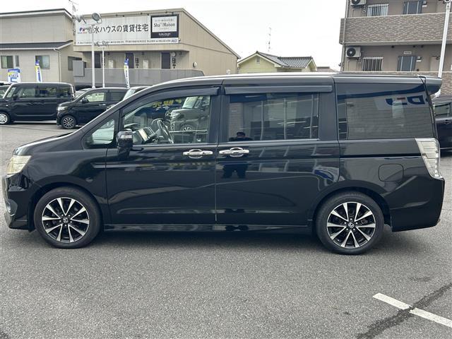 ステップワゴンスパーダ Ｚ　クールスピリット　両側パワースライド純正ナビプッシュスタート（30枚目）