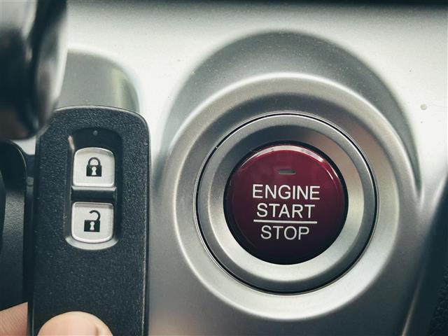 N-WGNカスタム G 純正ナビETCオートライトキセロンライト(18枚目)