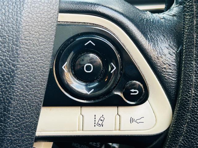 プリウス Ｓセーフティプラス　純正ナビバックカメラクルーズコントロール（6枚目）