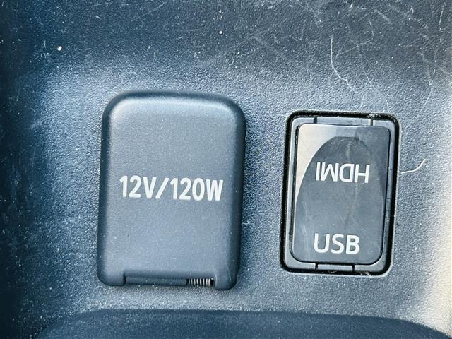 プリウス Ｓセーフティプラス　純正ナビバックカメラクルーズコントロール（17枚目）