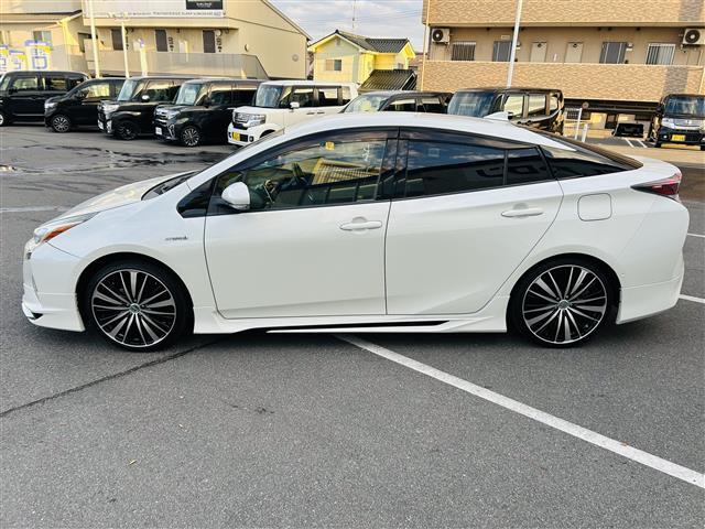 プリウス Ｓセーフティプラス　純正ナビバックカメラクルーズコントロール（29枚目）