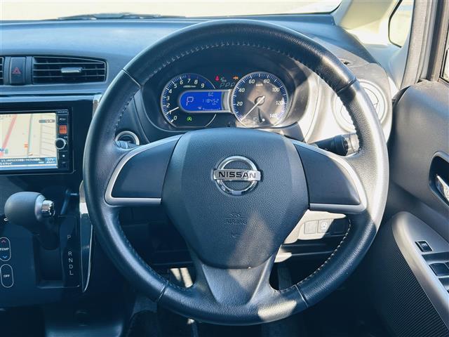 デイズ ハイウェイスター　Ｇ　全方位モニタープッシュスタート社外ナビ（9枚目）