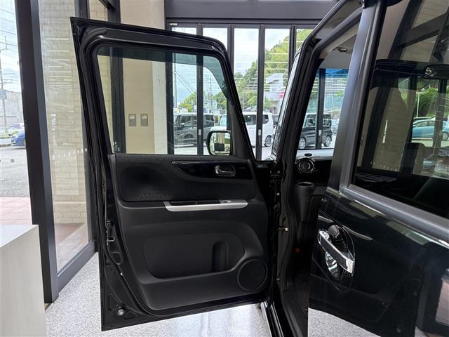 Ｎ－ＢＯＸカスタム Ｇ　ターボＳＳブラックスタイルパッケージ　純正ナビ　ＥＴＣ　シートヒーター（9枚目）