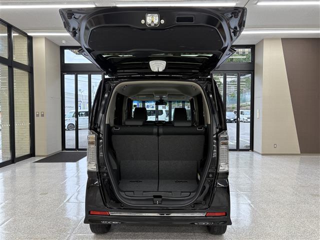 Ｎ－ＢＯＸカスタム Ｇ　ターボＳＳブラックスタイルパッケージ　純正ナビ　ＥＴＣ　シートヒーター（12枚目）