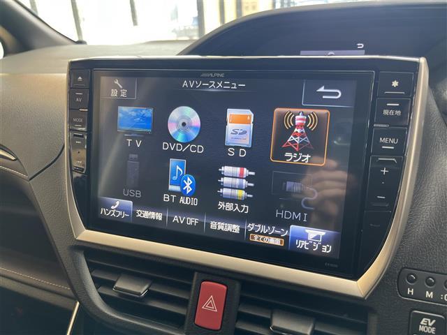 エスクァイア ハイブリッドＧｉ　アルパイン１０インチナビ　アルパインフリップダウンモニター　両側パわスラ　フロントシートヒーター（4枚目）