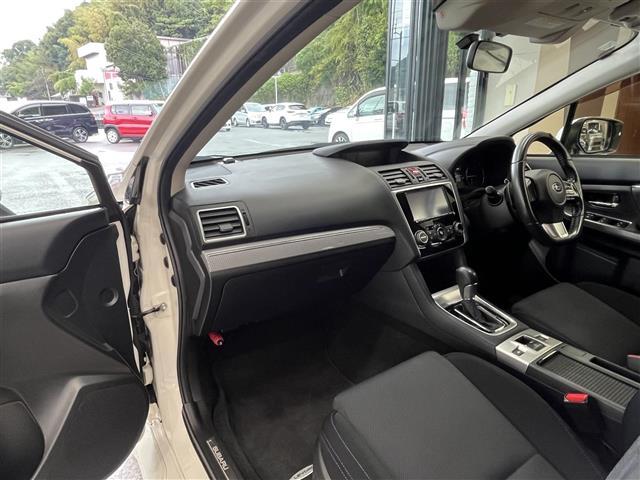 レヴォーグ １．６ＧＴ－Ｓアイサイト（9枚目）