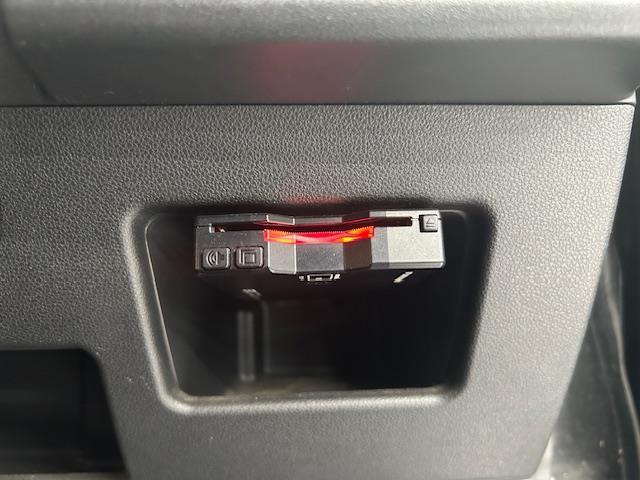 ウェイク Ｘ　ファインセレクションＳＡ　社外ＳＤナビ　バックカメラ　フルセグＴＶ　ＥＴＣ　スマートキー　スペアキー　片側パワースライドドア　ＬＥＤヘッドライト　オートライト　純正フロアマット　衝突安全軽減ブレーキ　電動格納ミラー（5枚目）