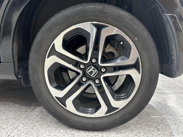 ヴェゼル ハイブリッドＺ　純正ＳＤナビ　バックカメラ　ワンセグＴＶ　ＥＴＣ　クルーズコントロール　ハーフレザーシート　前席シートヒーター　純正フロアマット　オートライト　ＬＥＤヘッドライト　ウインカミラー　電動格納ミラー（40枚目）