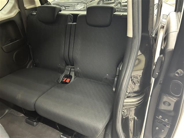 Ｎ－ＢＯＸカスタム Ｇ・Ｌパッケージ　純正ＳＤナビ　バックカメラ　ワンセグＴＶ　片側パワースライドドア　ＥＴＣ　ＨＩＤヘッドライト　オートライト　フォグランプ　プッシュスタート　スマートキー　電動格納ミラー（25枚目）